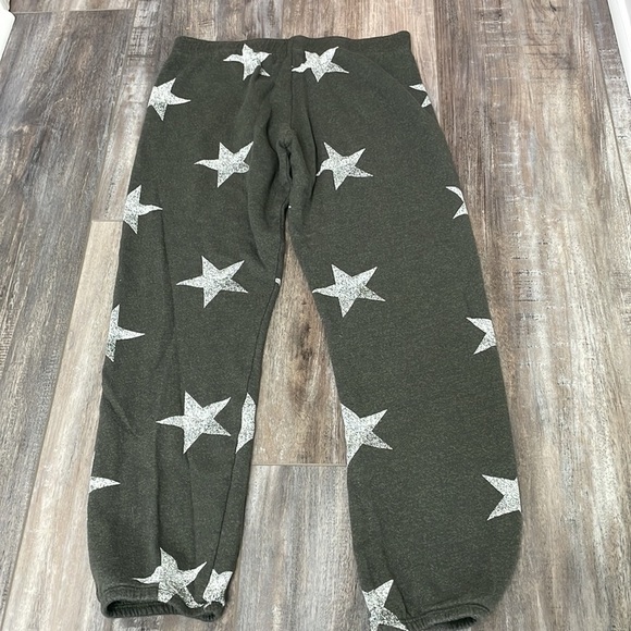 Monrow Star Print Sweatpants - Picture 4 of 4